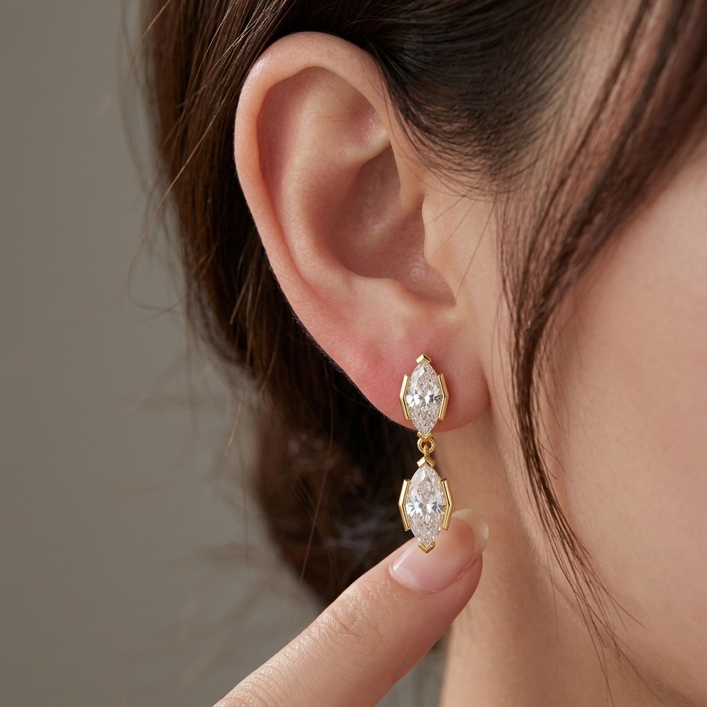 EWYA 3CT Markiz Kesim Mozanit  - Bezels Set Pendant incelemesi ve fiyatı